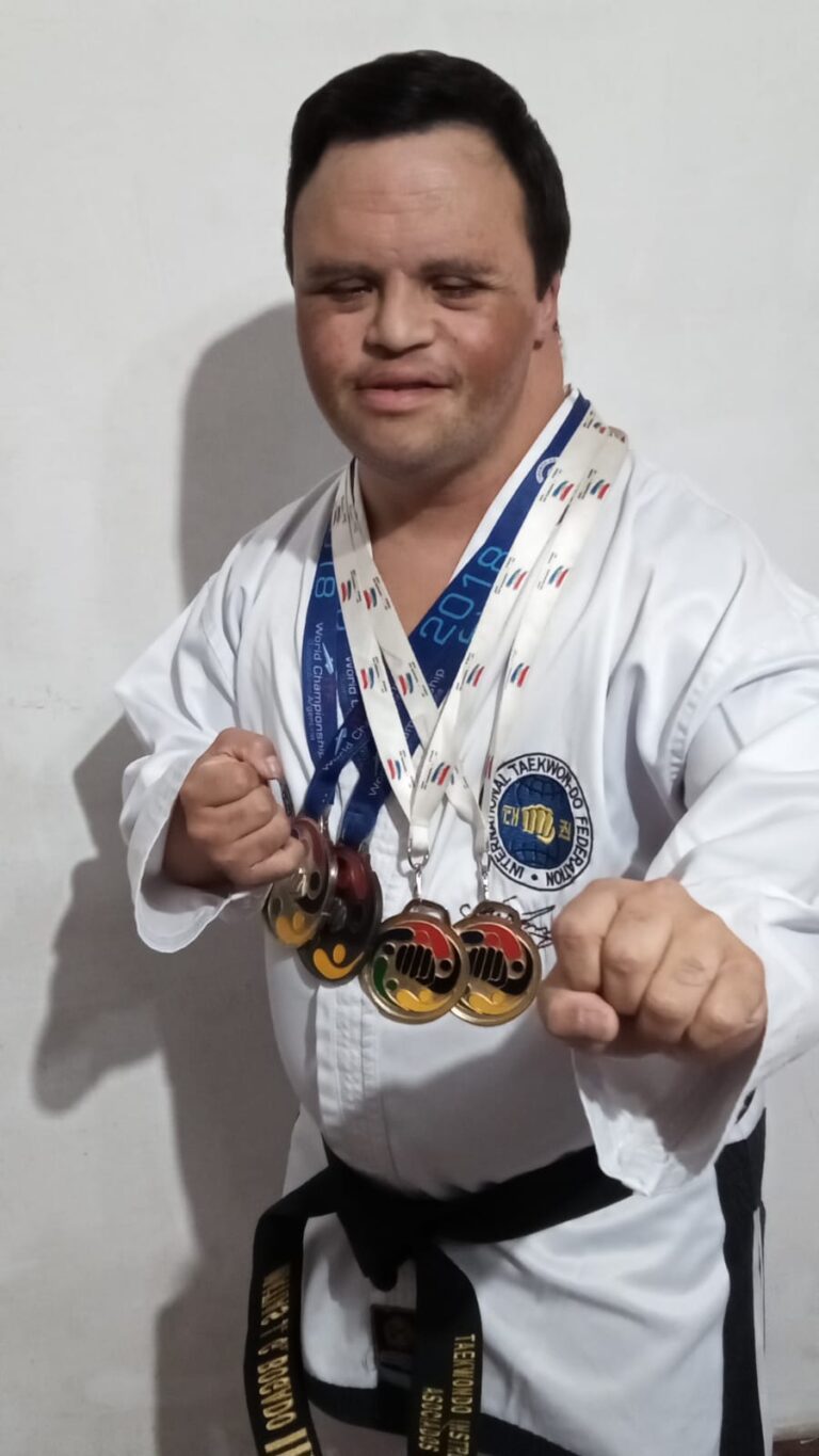 Un campeón de Berazategui necesita ayuda para representar a Argentina en el Mundial de Taekwondo