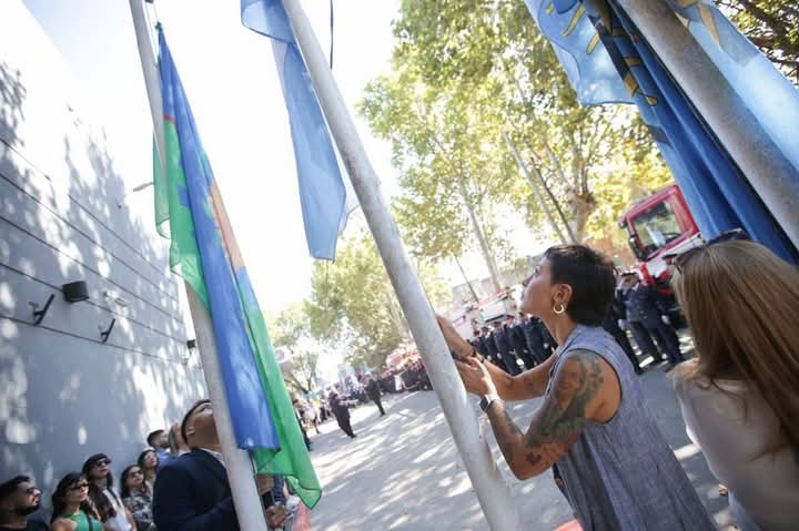 Mayra Mendoza acompañó la celebración del 99º aniversario de Villa La Florida