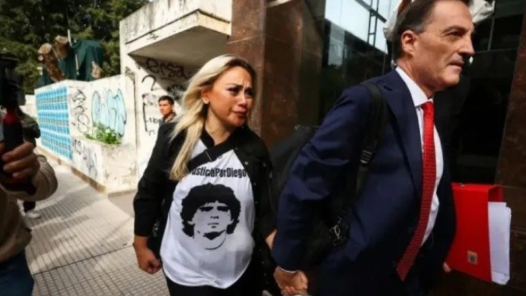 Caso Maradona: Ojeda no pudo declarar