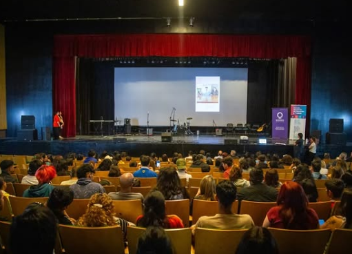 El Teatro Municipal será sede de cine y obras con fuerte carga política y poética con entrada gratuita