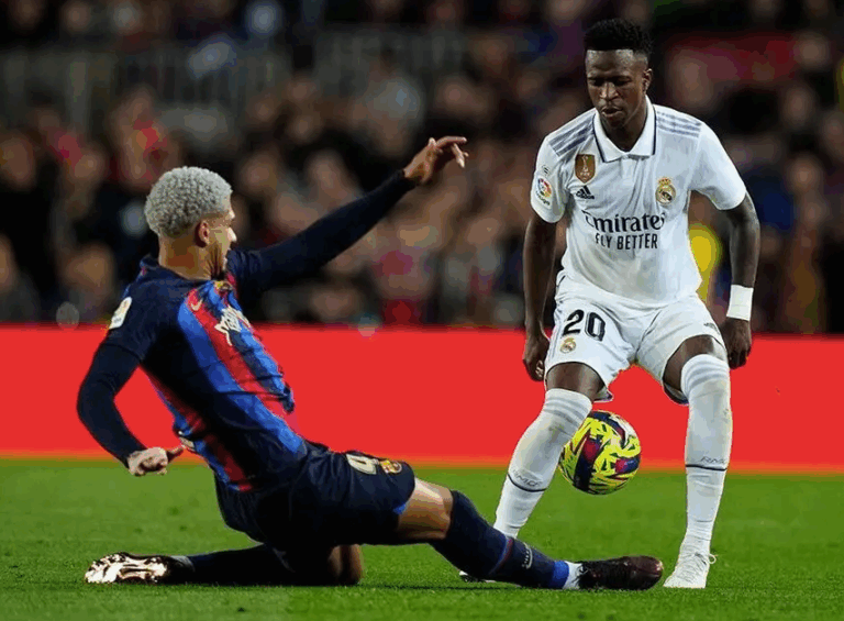 Barcelona y Real Madrid se enfrentan mañana por la final de la Copa del Rey