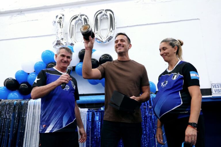 El Municio de Lanús celebró el centenario del Club Estrella Blanca