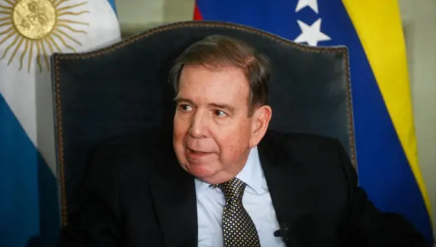 Edmundo González fue internado en Madrid