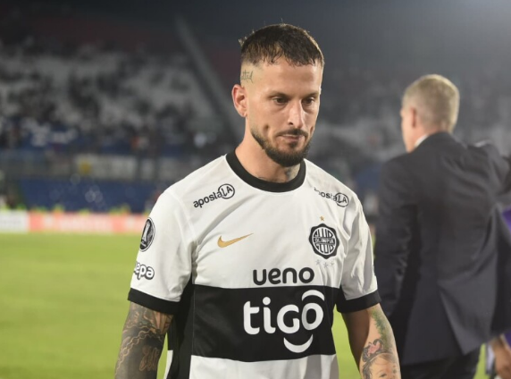 Fin del ciclo: Bendetto deja Olimpia sin goles y con polémica