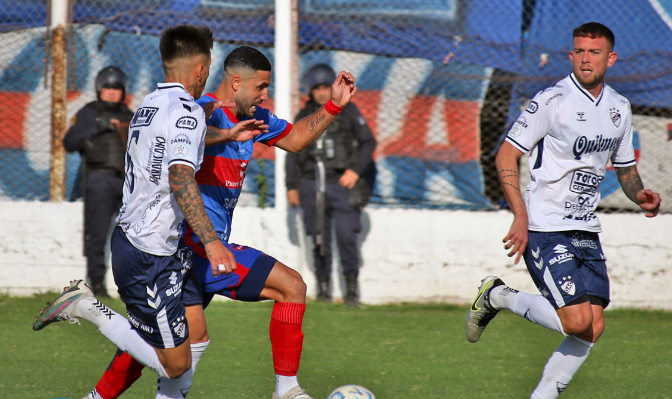 El “Cervecero” sigue sin ganar tras el 0 a 0 en Santiago del Estero