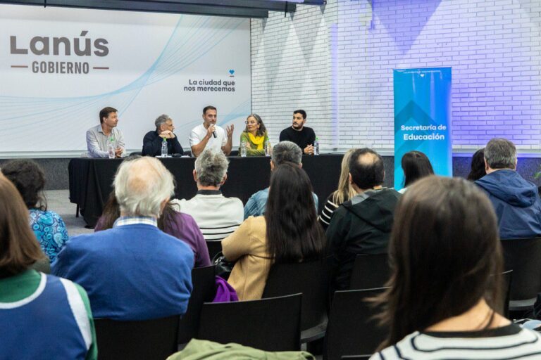 El Municipio de Lanús realizó el primer encuentro distrital de la Mesa del Consejo Provincial de Educación y Trabajo