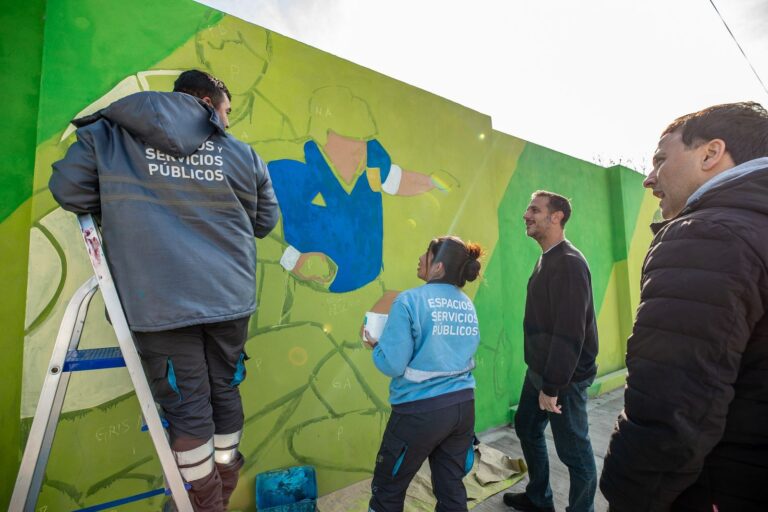 El Municipio de Lanús homenajeará a Diego Maradona con un mural