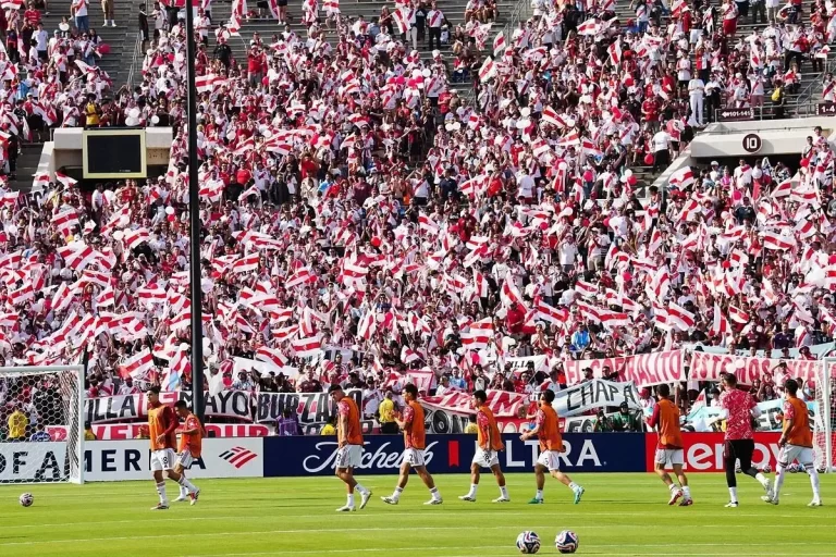 LA FIFA SANCIONA A RIVER Y EL CLUB DEBERÁ PAGAR 88.000 DÓLARES